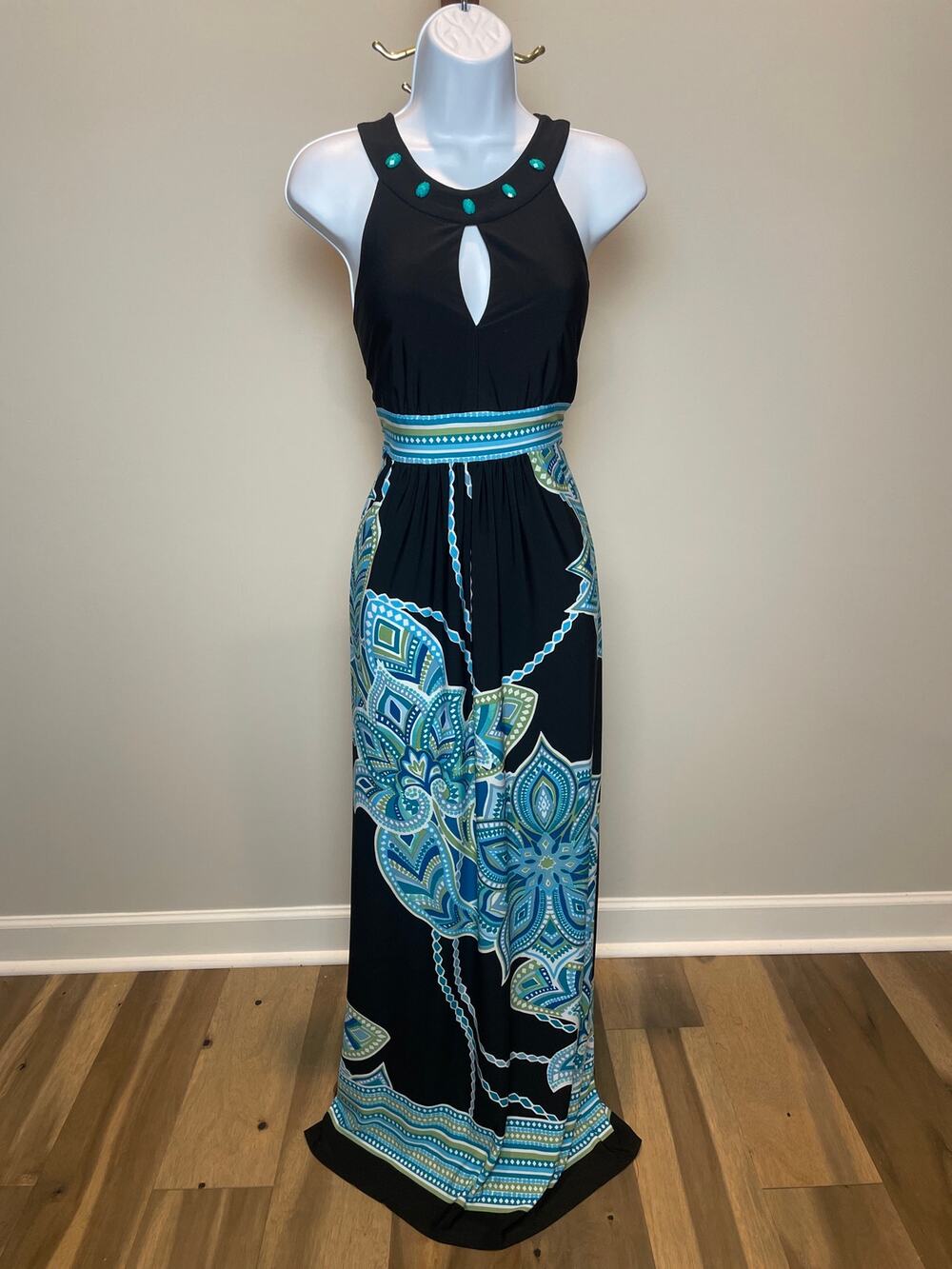 Studio I Maxi Dress Size 8 Black Turquoise Green Boho Keyhole Sleeveless Stretch